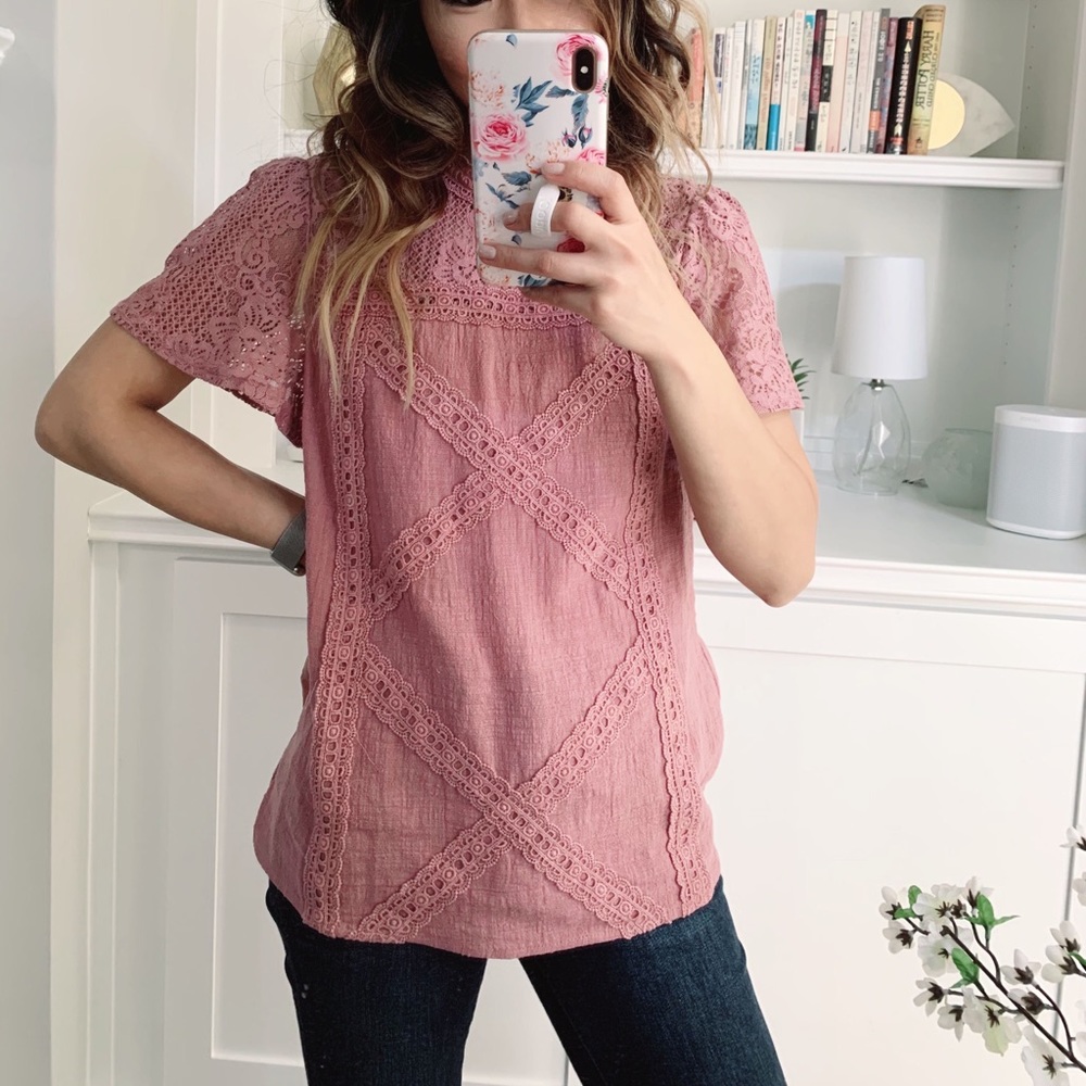 FINAL PRICE❗️Diamonds + Lace Mock Neck Pink Blouse - Picture 8 of 8